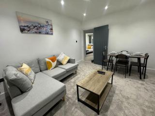 Modern 3bed, Garden, Surbiton St - Surbiton - 0