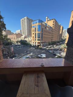 Amiryan 5, apart 6 - 9