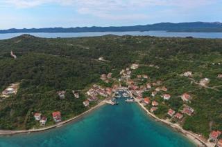 Knež - Relaxing Apartments Near the Sea on Mali Iž - Mali Iž - 6