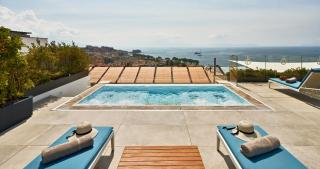 De Bonart Naples, Curio Collection By Hilton - 3