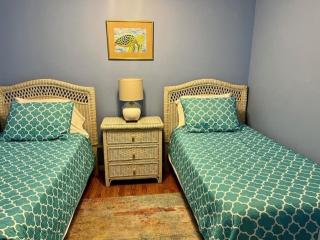 ROYAL GARDEN RESORT 914 condo - 2