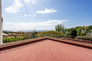 Casa Mediterránea con jardín y piscina privada - 9