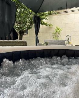 Studio jacuzzi à l'abri des vents - Carcassonne - 0