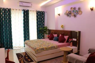 Shree shyam studio - Noida - 0