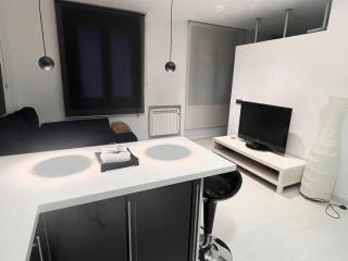 Estudio loft 2 pax 10 min centro ciudad - Logroño - 3