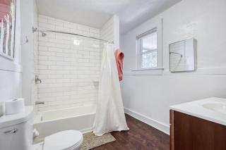 Historic 1Bdrm - Parking - Walk to Restaurants & Westport! - Kansas City - 4