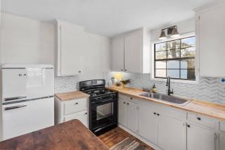 Southern Magnolia House with Porch Swing - 1