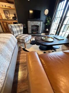 River View, Red River Carriage House - 8