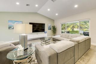 2 Mi to Deerfield Beach Home with Outdoor Oasis! - Deerfield Beach - 6