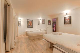 Hollywood Nostalgia, 8 personnes - Terreaux - Lione - 6