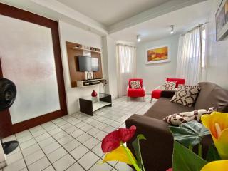 Apartamento na Ponta Verde, menos de 3 min da orla - Maceió - 0