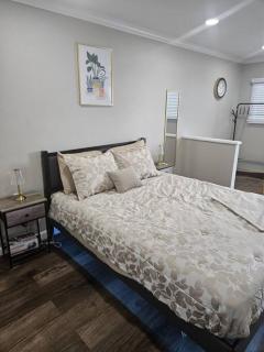 The Sandstone Suite - Cleveland - 6