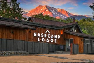 Basecamp Lodge - Mont Shasta - 0