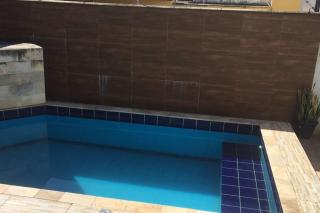 Casa em Itanhaém com 2 quartos garagem p 2 carros, churrasqueira, piscina 200 m da praia - Itanhaém - 2