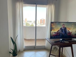 Departamento Vista Bella, a 3 cuadras de la terminal y del centro, excelente ubicación - Villa María - 3