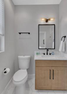 10 Min Drive Downtown, Roof Deck, Pet Friendly - Nashville - 6