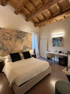 Ginevra Boutique Rooms - Palazzo Leosini - Residenze D'Epoca - LʼAquila - 2