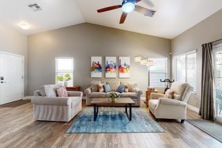 Southern Serenity - Phoenix - 9