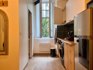 Fully equipped Studio - 2 guests - 4 mins from the metro - 2