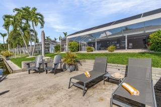 Perfect Sunsets, Kayak, Bikes, Game Room, Heated Pool and Spa - Villa Adele- Roelens - Cape Coral - 6