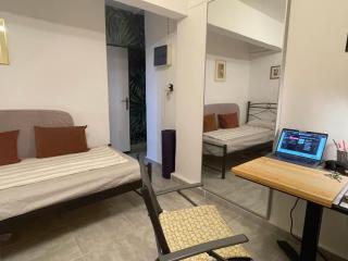 mini Studio next to Platia Exarchia, Athen - Athènes - 2