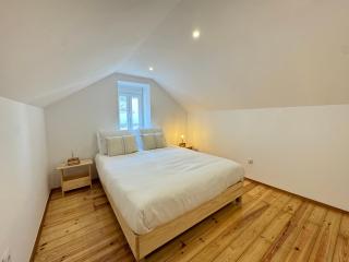 Spacious 3-Bedroom in Estoril- Beach - Estoril - 9