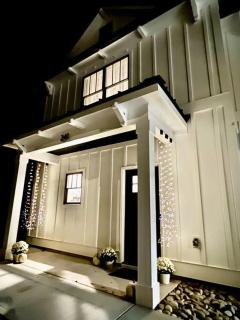 Charming Gainesville Townhome 2 - Gainesville - 0