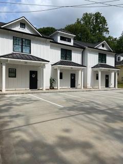 Charming Gainesville Townhome 2 - Gainesville - 3