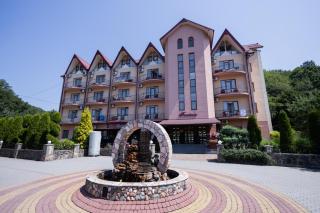 Fantasia Hotel - Polyana - 9