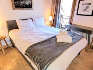 Appartement 4 étoiles aux Gets avec 2 chambres, cabine et terrasses, proche centre et pistes de ski - FR-1-598-6 - Les Gets - 2