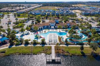 Villa Fiut - 5BR/4BA Luxury Home | Private Pool - Kissimmee - 1