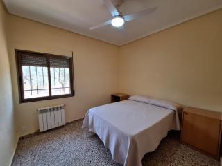 Villa cerca de Valencia con piscina junto a la montaña - 1