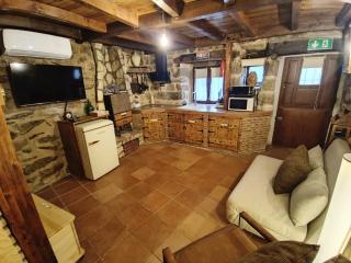 La Casita de Piedra - Navaluenga - 3