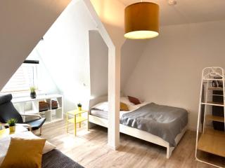 BHV-Moderne Wohnung mit Terrasse, 24h self-check-in, TV, Internet, DisneyPlus, Waschmaschine - Bremerhaven - 7