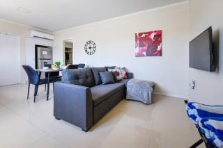 Stylish 1br Apt Walk To Ritz & Marriott Pool - 7