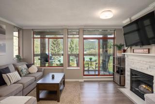 2BR in Nicklaus North Clubhouse, Lake and Mountain Views, Gas Fireplace, Parking - 5