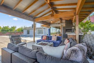 Middlebury Heights with Pool - Los Angeles - 3