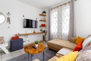 Fully Equipped 1BR in Nairobi with Pool, Gym and Fast wifi - 4