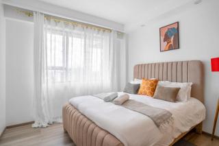 1BR Apartment with Gym, King Bed ,City Views and Prime Location - Nairobi - 9
