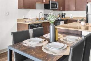 Urban Stylish 1BR 52 Way to unwind and relax - 3