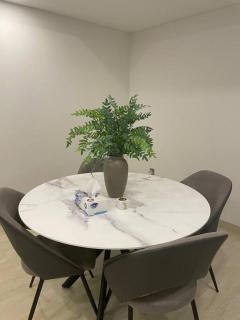 2- bedroom Apartment in AlQurum, Muscat - 3