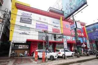 Emarald Hotel Calicut - 1