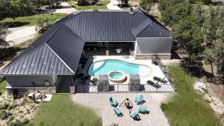 Heated Pool Movie Theater Hot Tub Games Sleeps 28 - Concan - 3