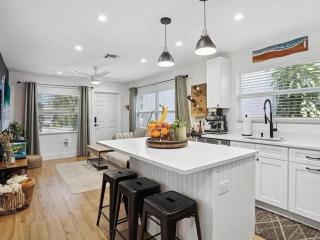 Coastal Hideaway - Lake Worth - 7