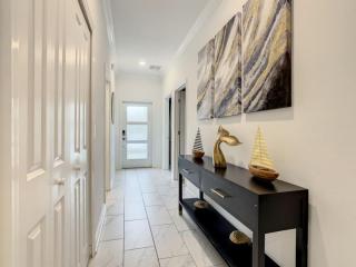 Themed Delight - 5 Bed Champions Gate Home - Kissimmee - 7