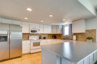 2 Mi to Lake Havasu Pet-Friendly Home - Lake Havasu City - 2