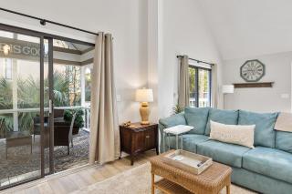 Coligny area Home - Walk to Beach-3 bed 2 ba-17NFB - Hilton Head Island - 5