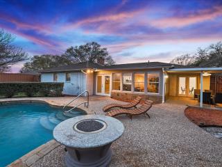 Ridgefield Estate 5BED Backyard Games - 9