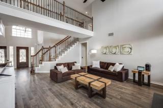 Dream Vacay in Central Plano - Pool & Grill - 5