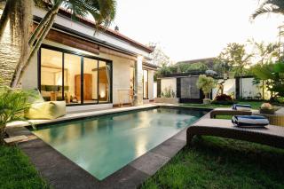 Chintana - 9 Min to Beach, Peaceful Villa with Tropical Vibe - Sanur - 1